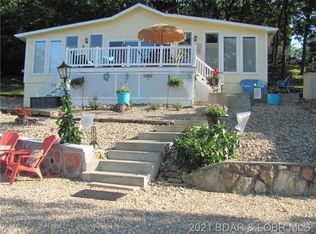 305 Hughes St, Versailles, MO 65084