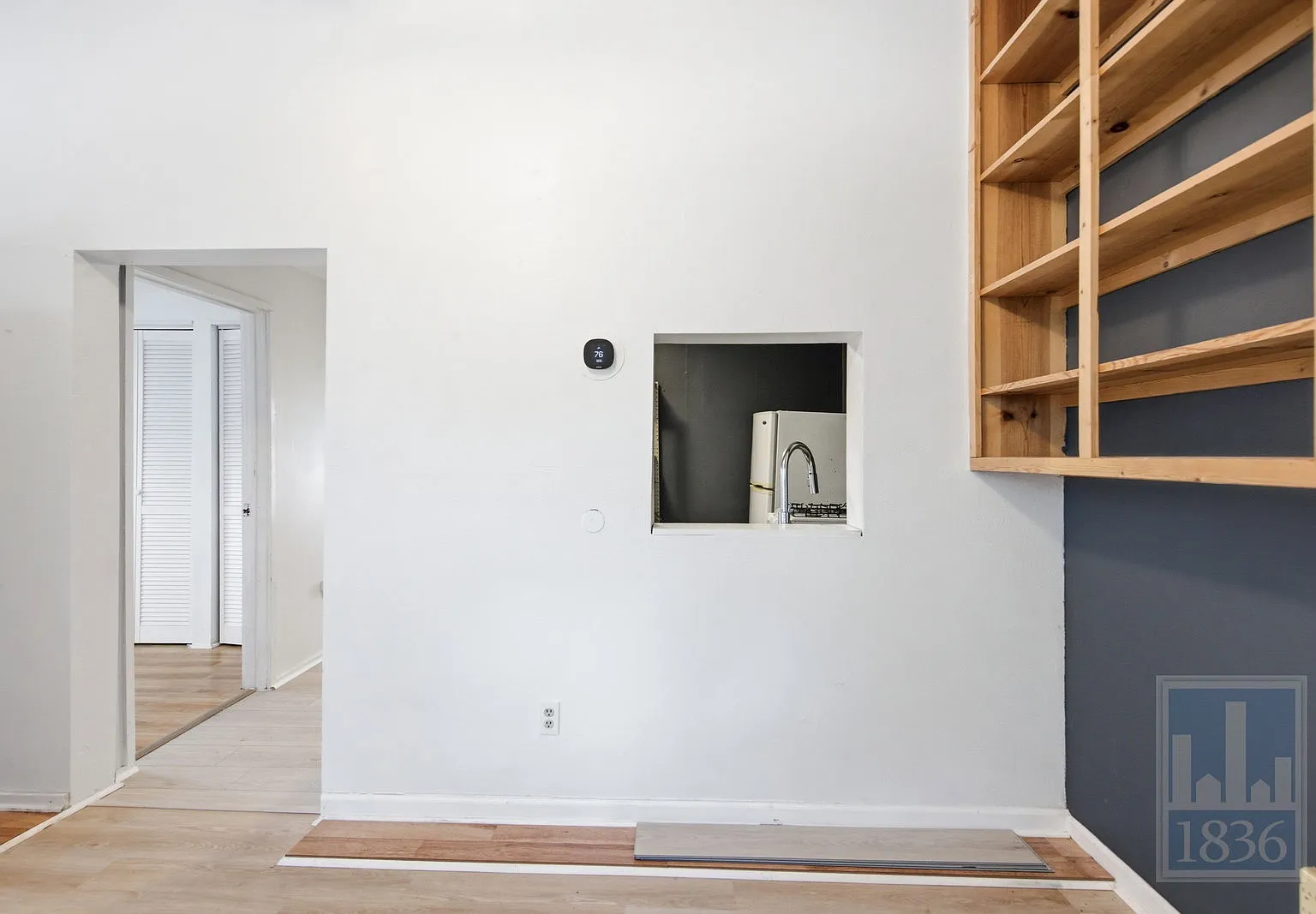2 bed, 2.0 bath, 742 sqft, $1,300 — Photo 1