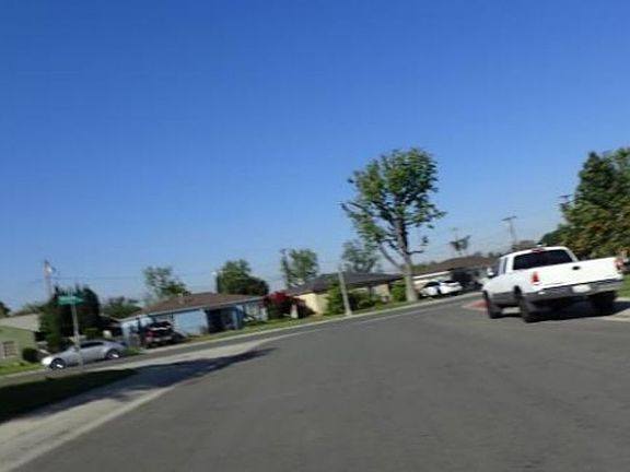 Exterior Neighborhood (street photo)