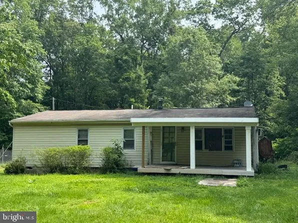 10195 Marsh Rd, Bealeton, VA 22712
