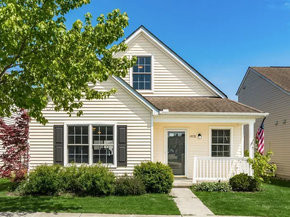 1978 Dumont St, Newark, OH 43055