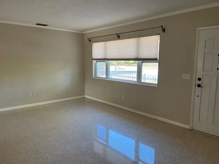 1440 Teresa Dr — Photo 10