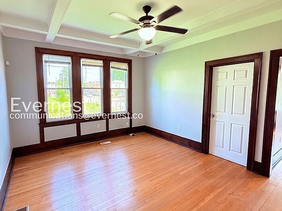 5th image of 9429 Brush St #1B
