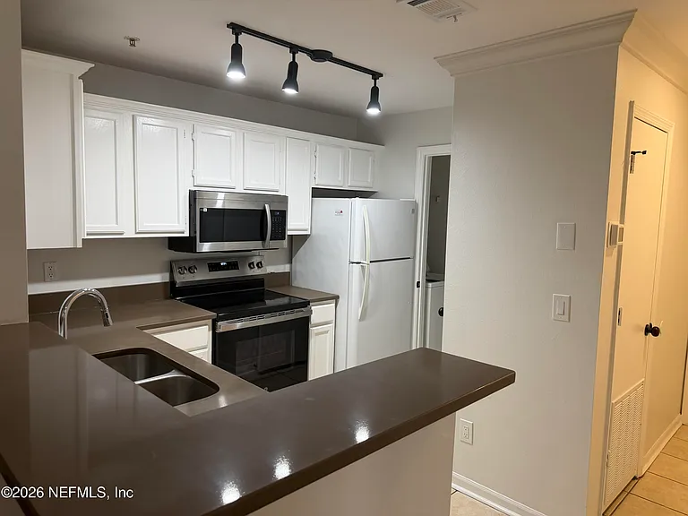 7701 Timberlin Park Blvd #1131 — Photo 9