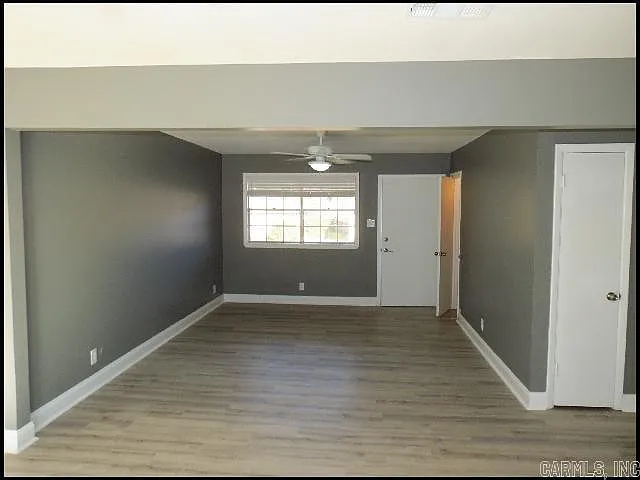 9215 Clover Hill Rd — Photo 6