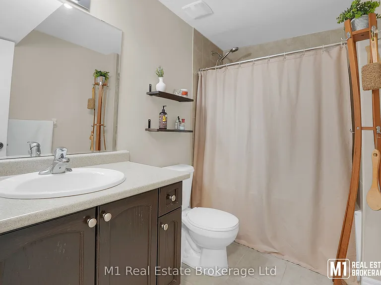 15 Carere Cres #46B — Photo 19