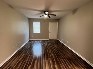6420 Ezras Ct, Fayetteville, NC 28304