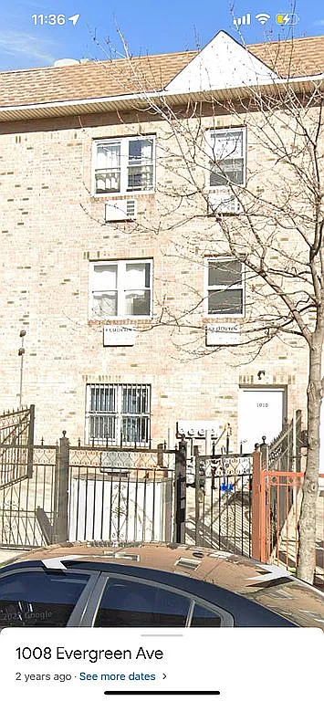 1010 Evergreen Ave photo 1