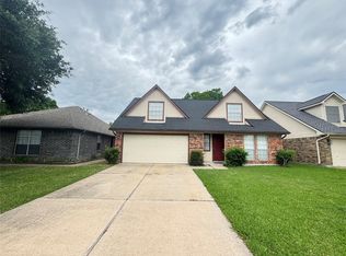 1915 Reddington Rd, Sugar Land, TX 77478