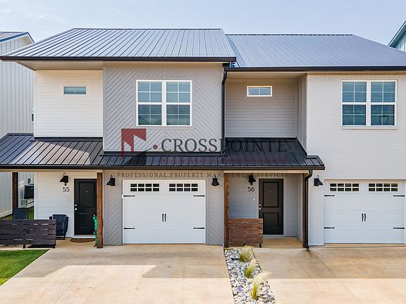 2nd image of 625 Papillon Rd #44