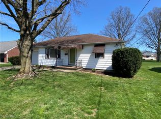 824 Hemlock St NW, Massillon, OH