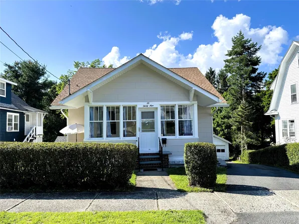 39 California Avenue, Middletown, NY 10940