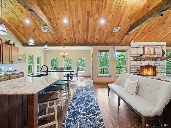 4th image of 33689 Spruce Grouse Ln