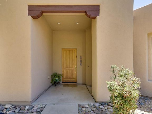 4th image of 1230 W Saddlehorn Dr