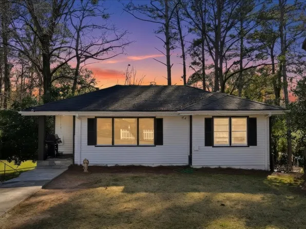 2363 Woodside Way, Atlanta, GA 30341