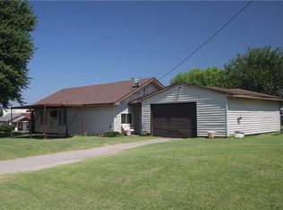 123 4th St, Sentinel, OK 73664