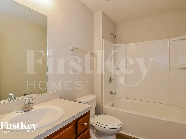 212 Blue Creek Way St — Photo 13