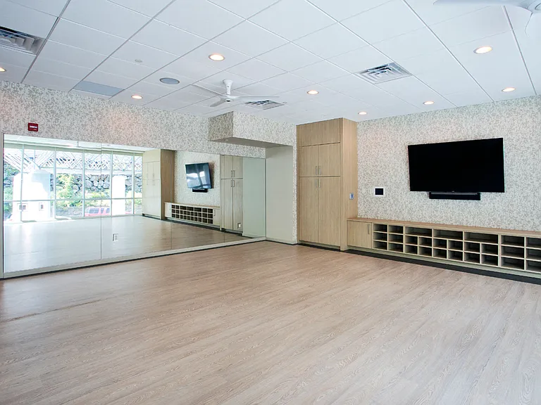 River Tides Yoga and Exercise Studio