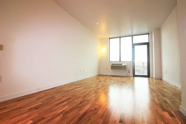 Rented by (Legacy) NY 101, Inc. | media 31