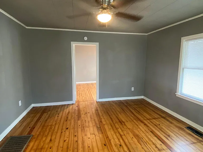 2506 W Easton Ct — Photo 2