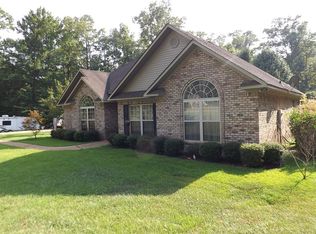 525 Dogwood Lake Dr., Vicksburg, MS 39183