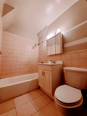 Rented by Compass | media 18