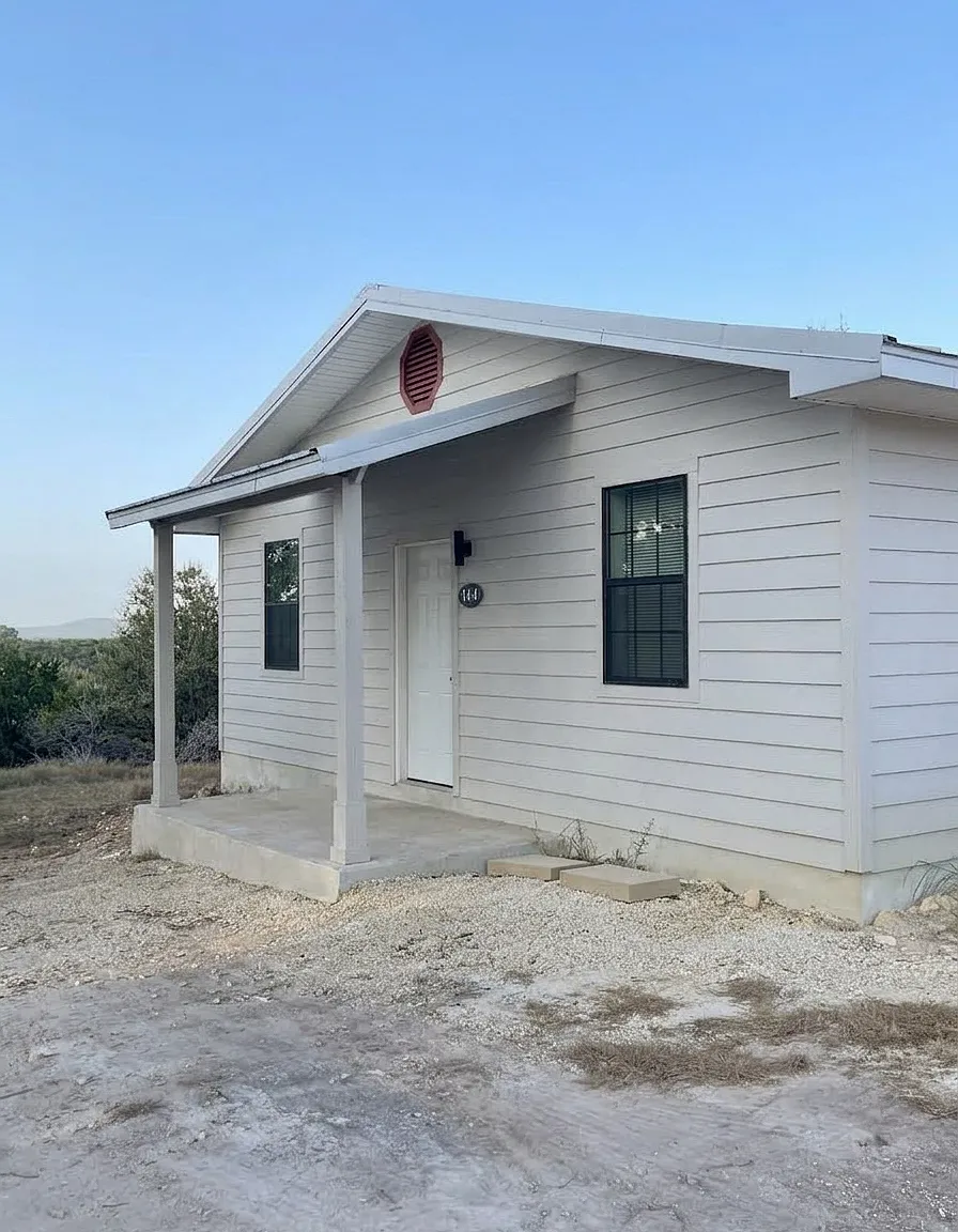 2 bed, 900 sqft, $1,050 — Photo 3