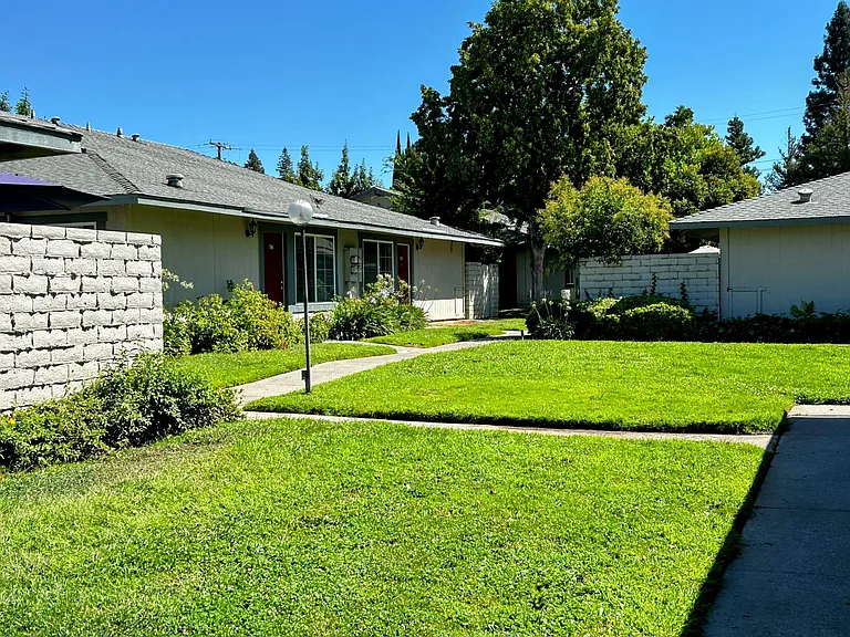 - Rosewood Village - — Photo 42