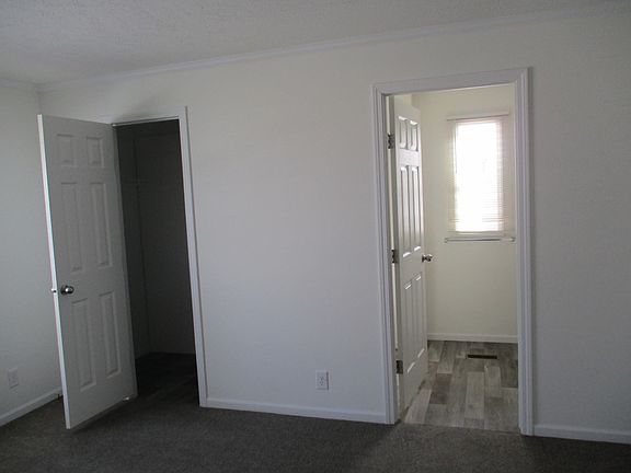 4th image of 6471 Division Ave S #11