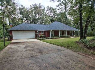 3977 Calle De Santos Rd, Tallahassee, FL 32311