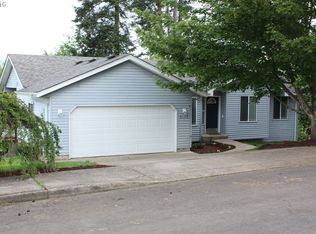 5548 Glacier Dr, Springfield, OR 97478