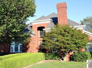 160 Songbird Ln, Murray, KY 42071