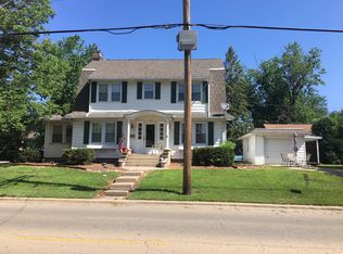 337 11th St, La Salle, IL 61301