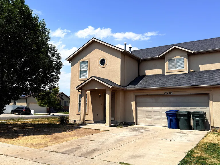 6718 W Meadow Farm Dr — Photo 1