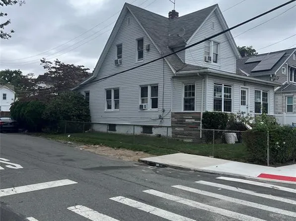 194-01 Nashville Boulevard image 2 of 3