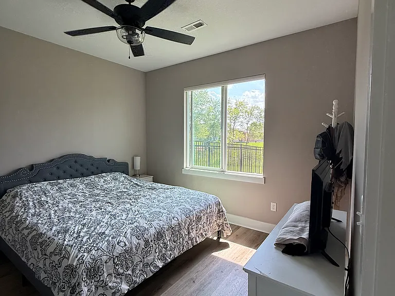 5527 N Sandkey St — Photo 15