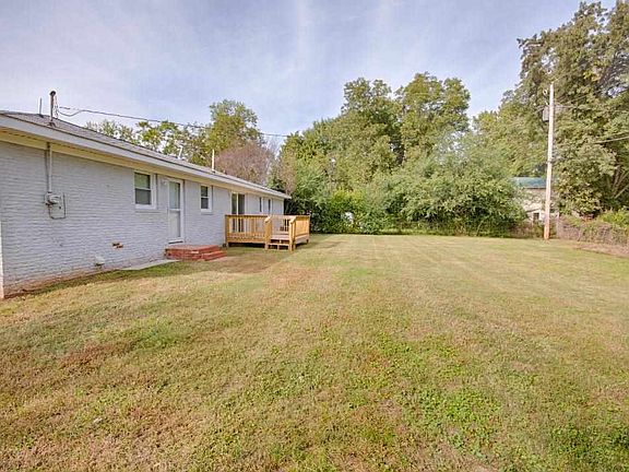 3rd image of 6504 Janice St NW