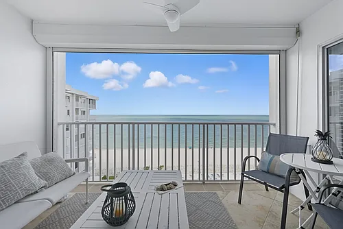 3443 Gulf Shore Blvd N Photo 1