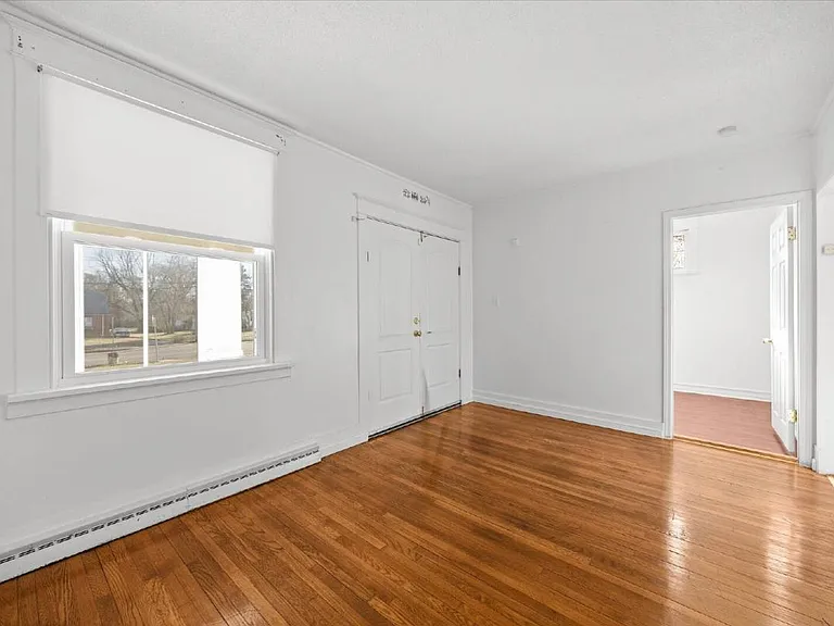 11901 Bellefontaine Rd — Photo 7