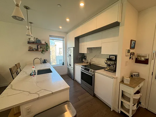 Rented by Owner | media 3