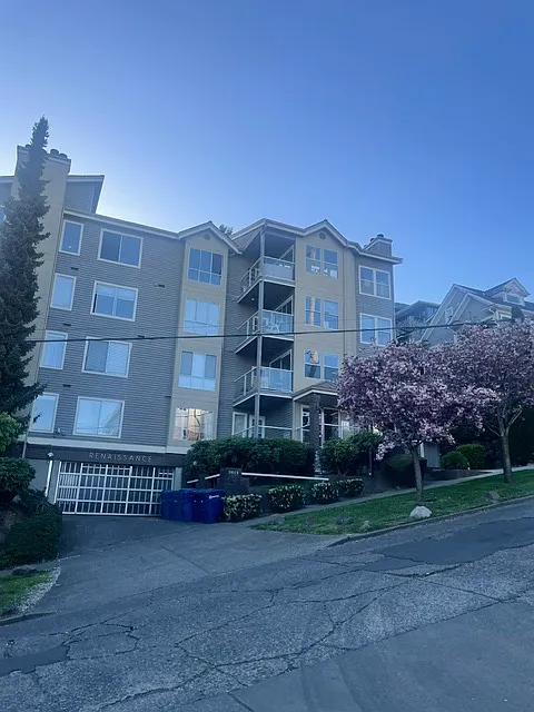 1 bed, 798 sqft, $2,475 — Photo 1