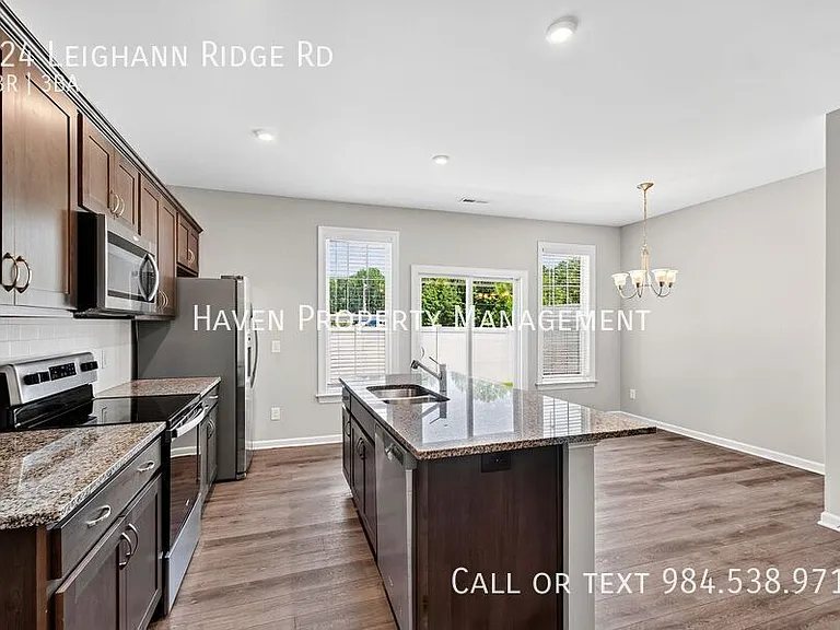 424 Leighann Ridge Ln — Photo 12