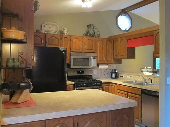 4th image of 2222 Bridle Creek St SE