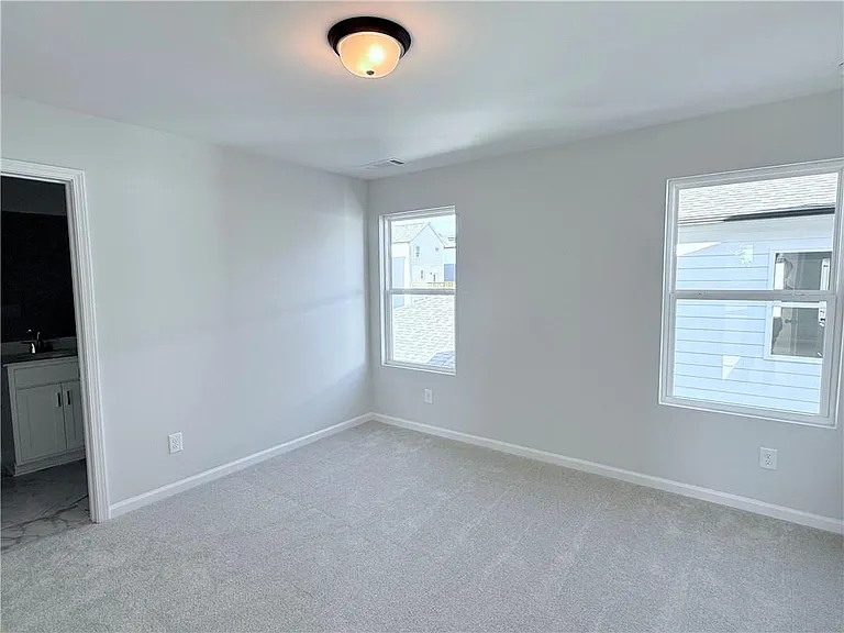 560 Aberdeen Meadow Ln — Photo 13