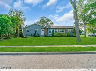 80 Jordan Rd, Brick, NJ 08724