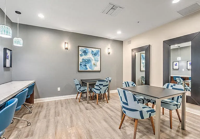Stone Canyon Apartments — Photo 23