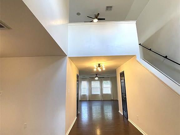 4th image of 4831 Lake Wichita Ln