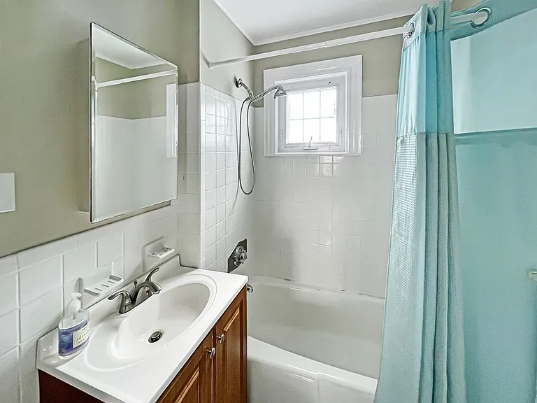 66 Boylston St #2 — Photo 8