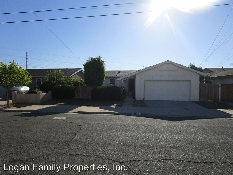 1st image of 2609 Elyssee St