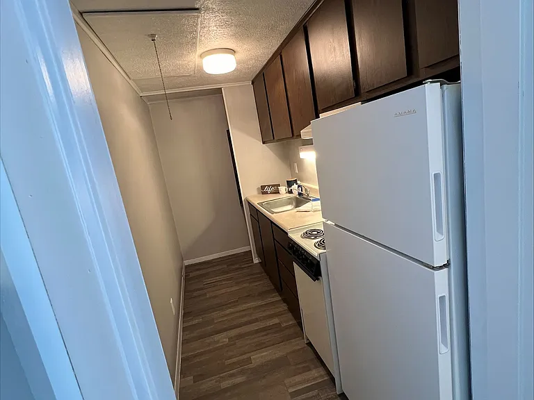 Treeborn Apartments — Photo 29